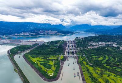 三峡枢纽2026年通过量已达1亿吨