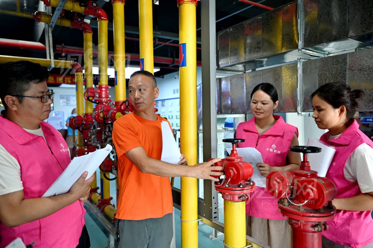 1003791