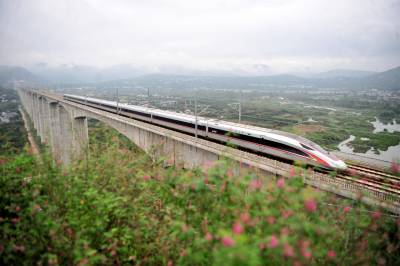 宜昌：宜兴高铁开通运营 武汉⇆重庆最快3小时54分钟