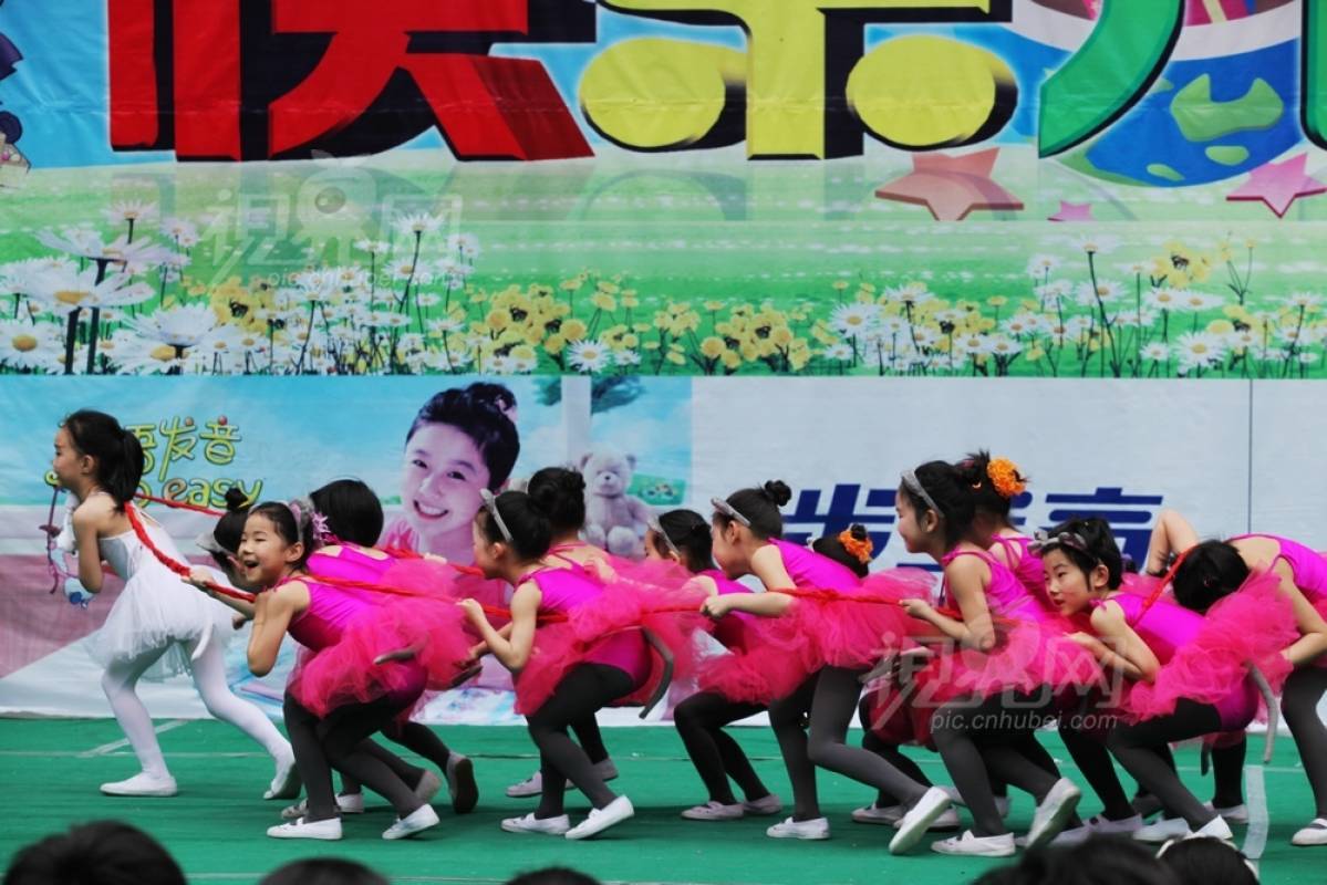 103463