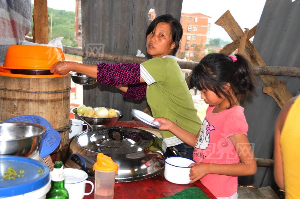 119405