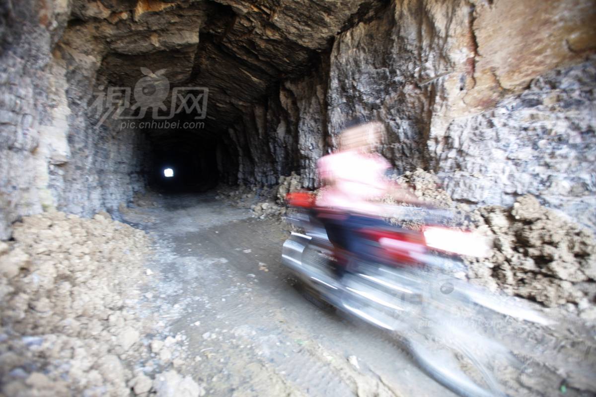 125501