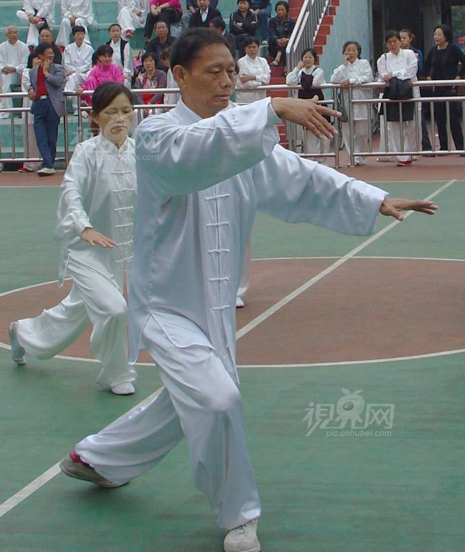 147989
