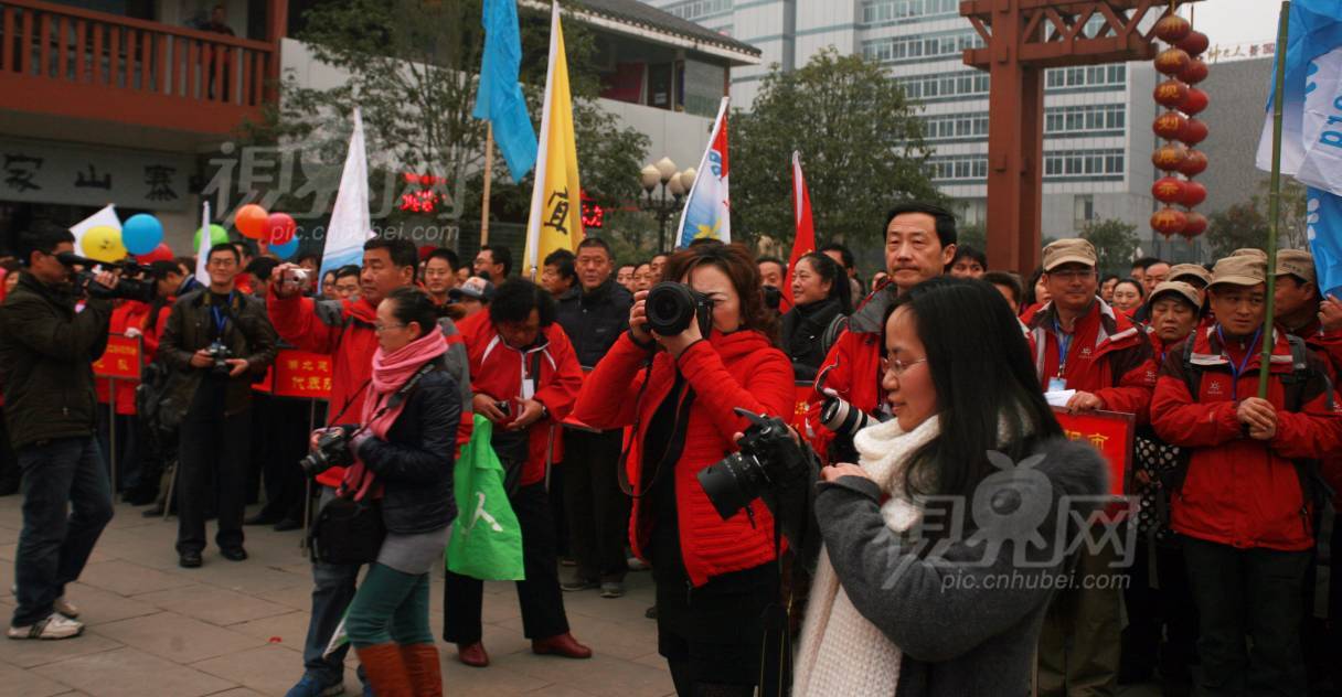 165948
