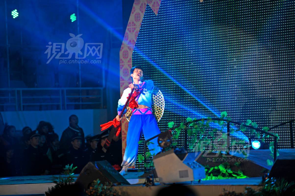 171185