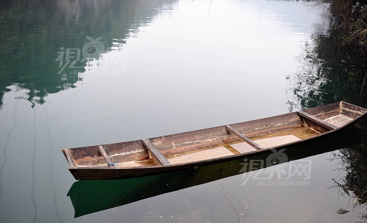 175560