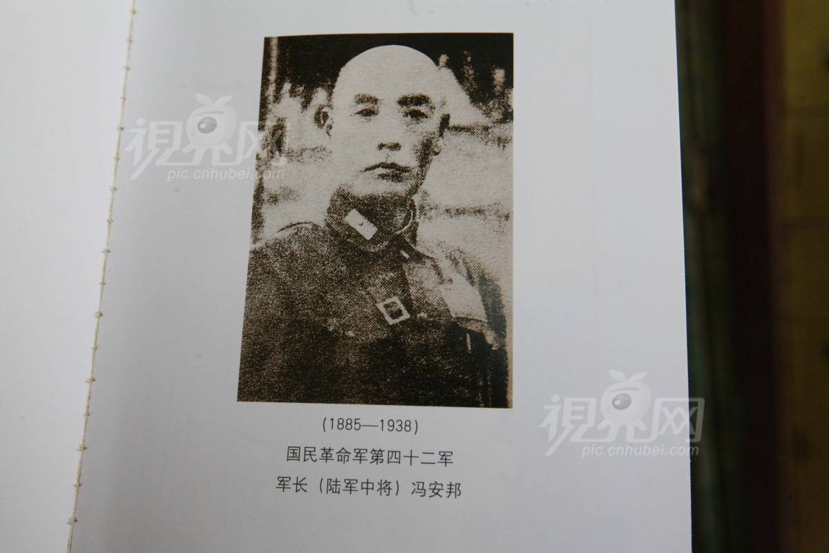 179683