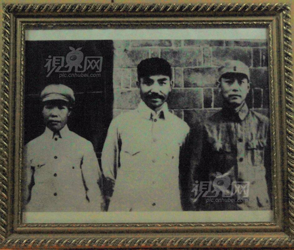 189853