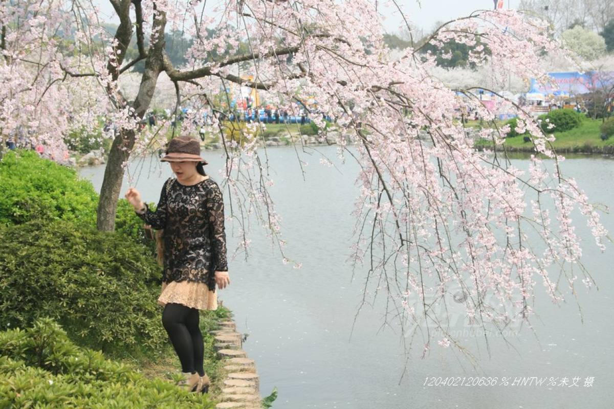 192836