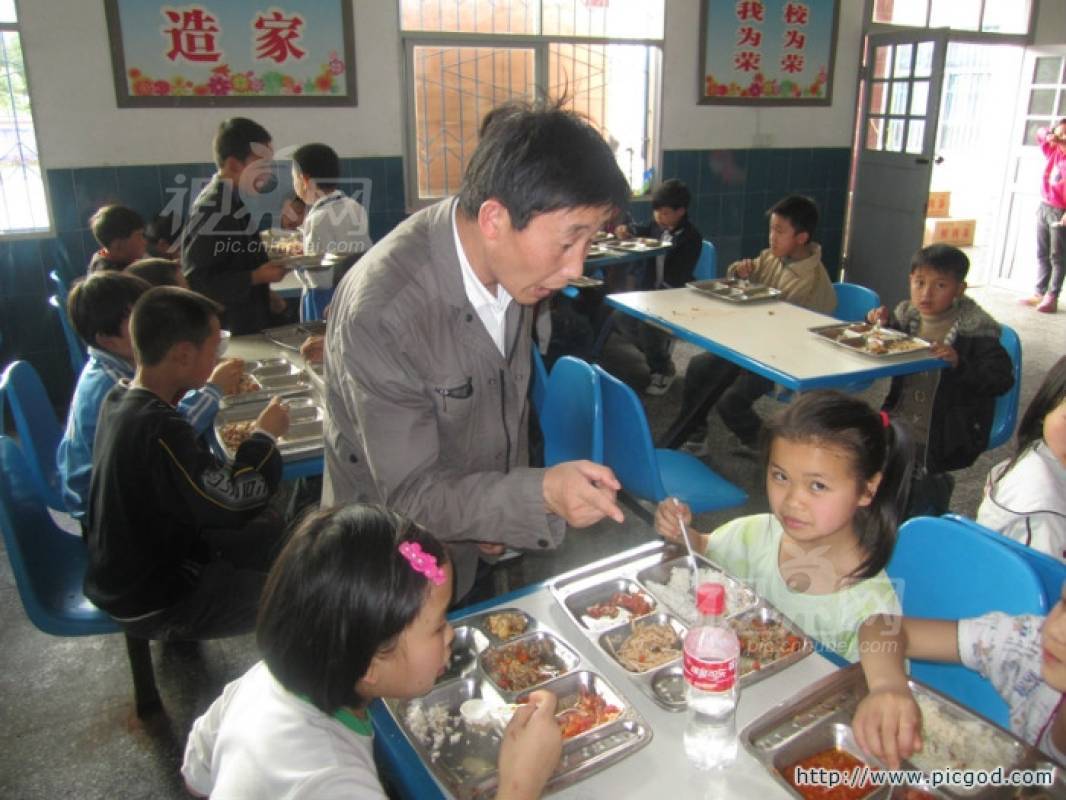 200733