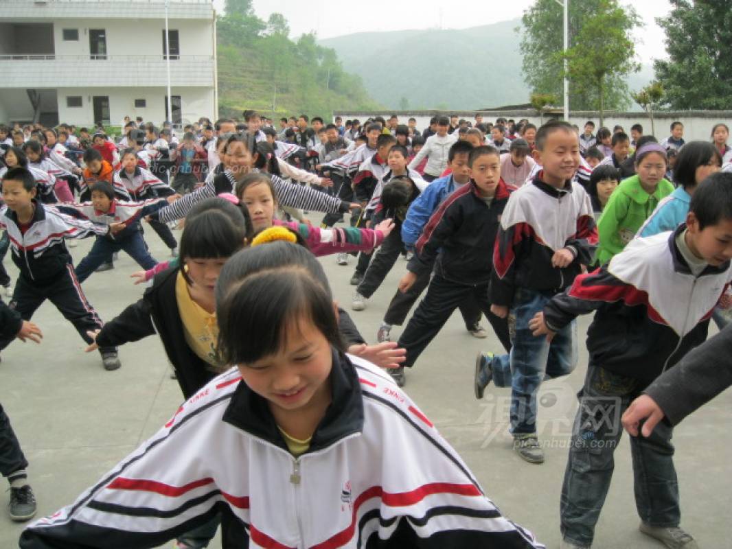 200872