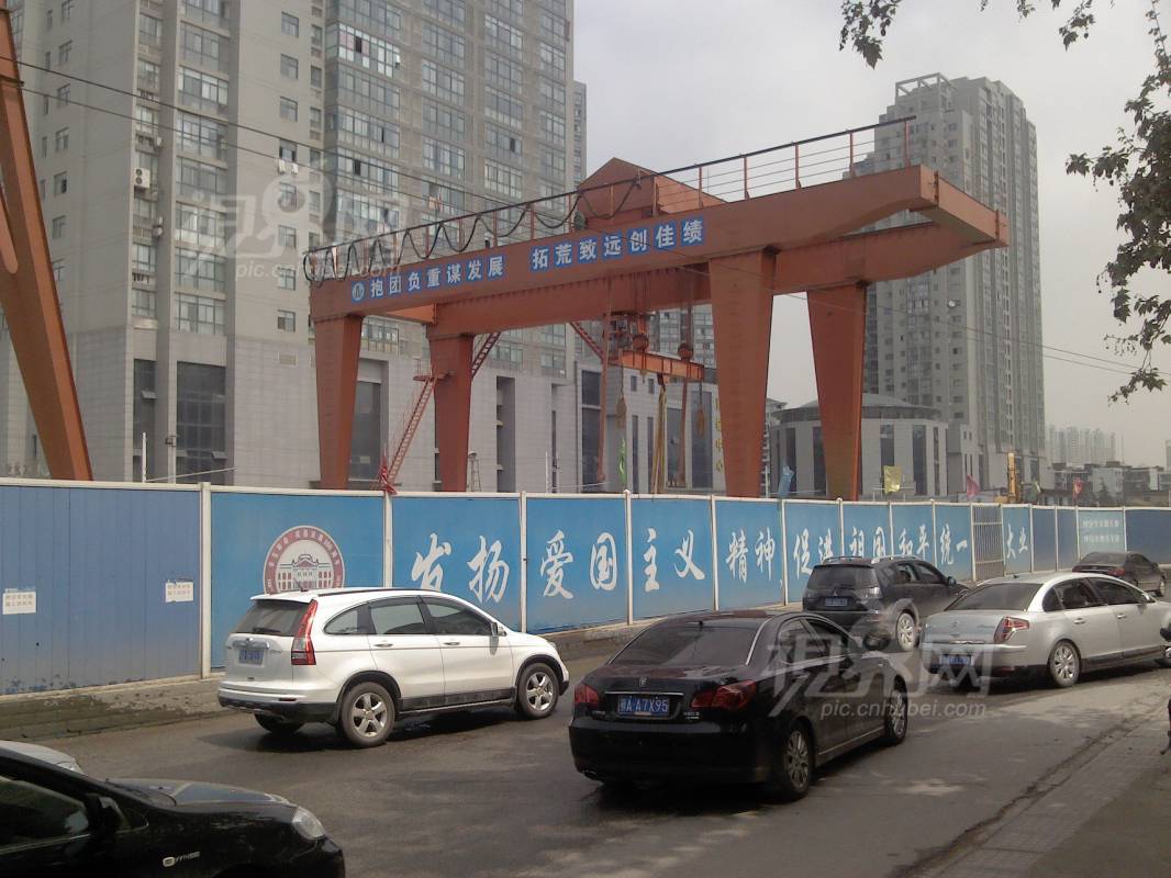 201127