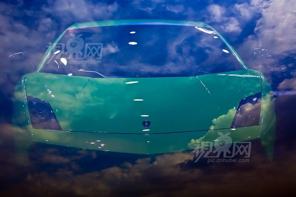 207608