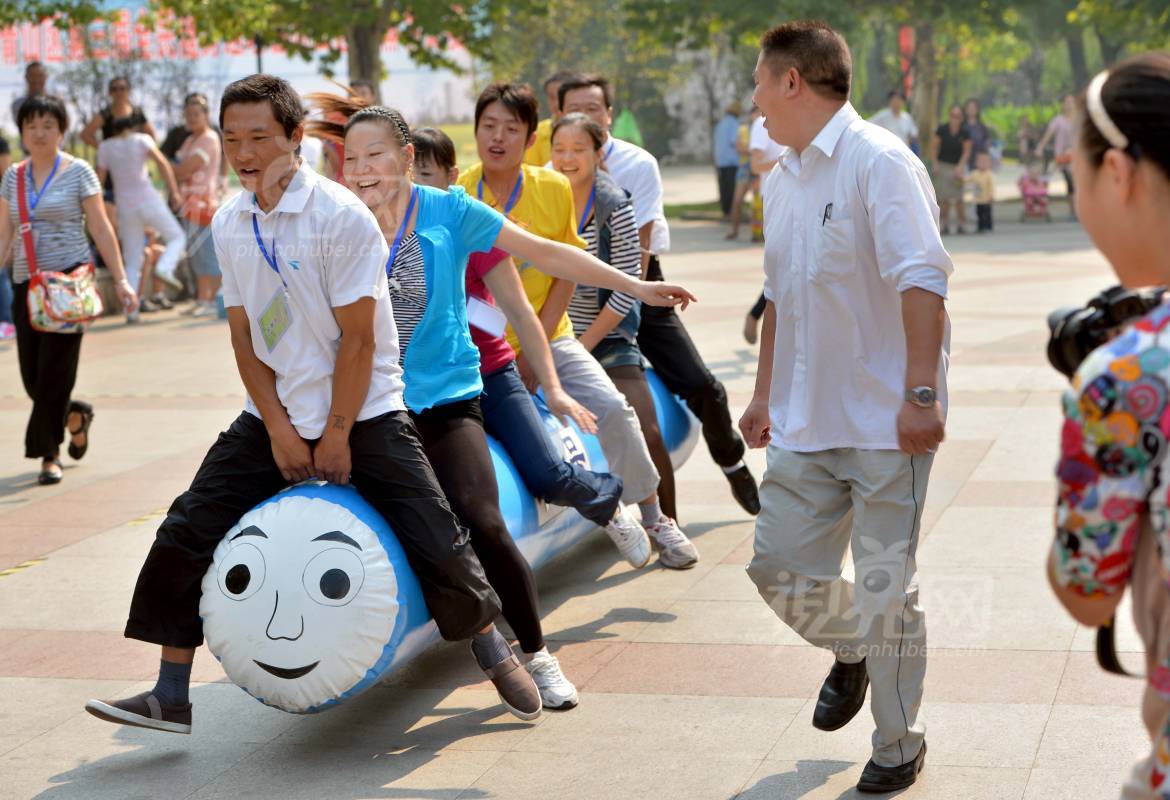 242457