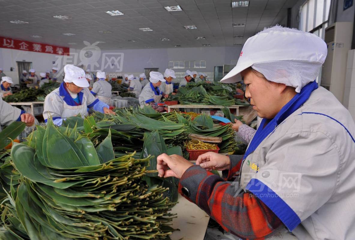 251307