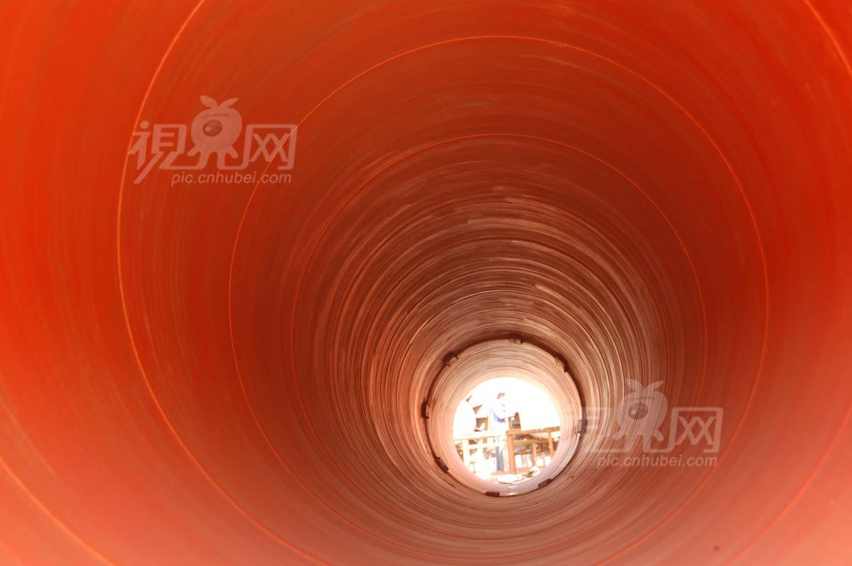 252860