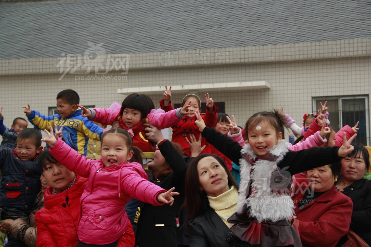 259873