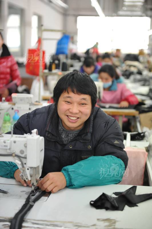 268493