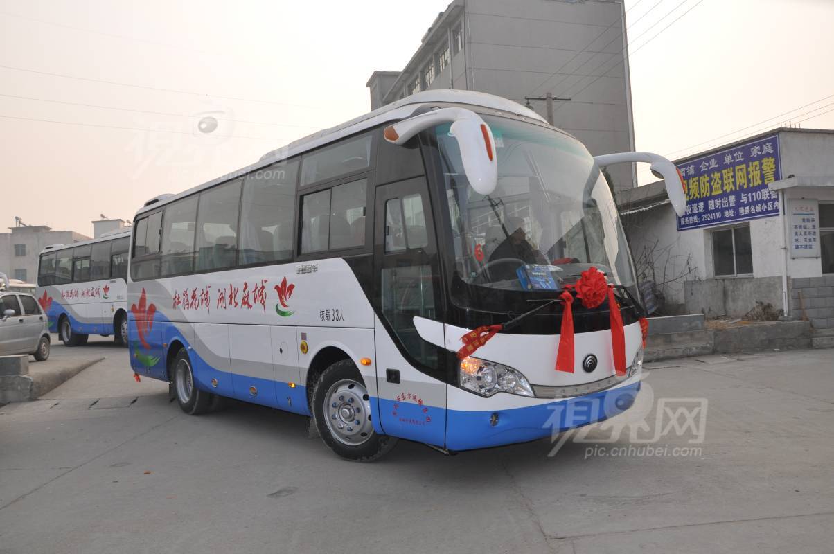 270692