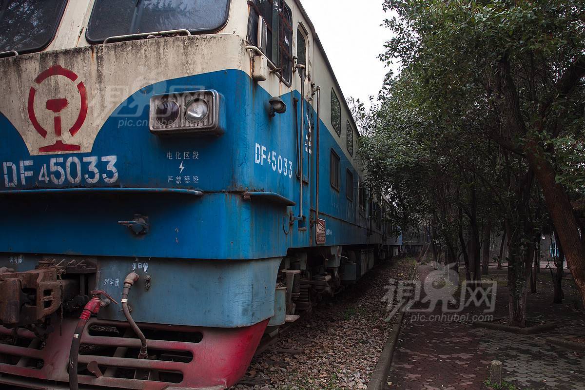 284006