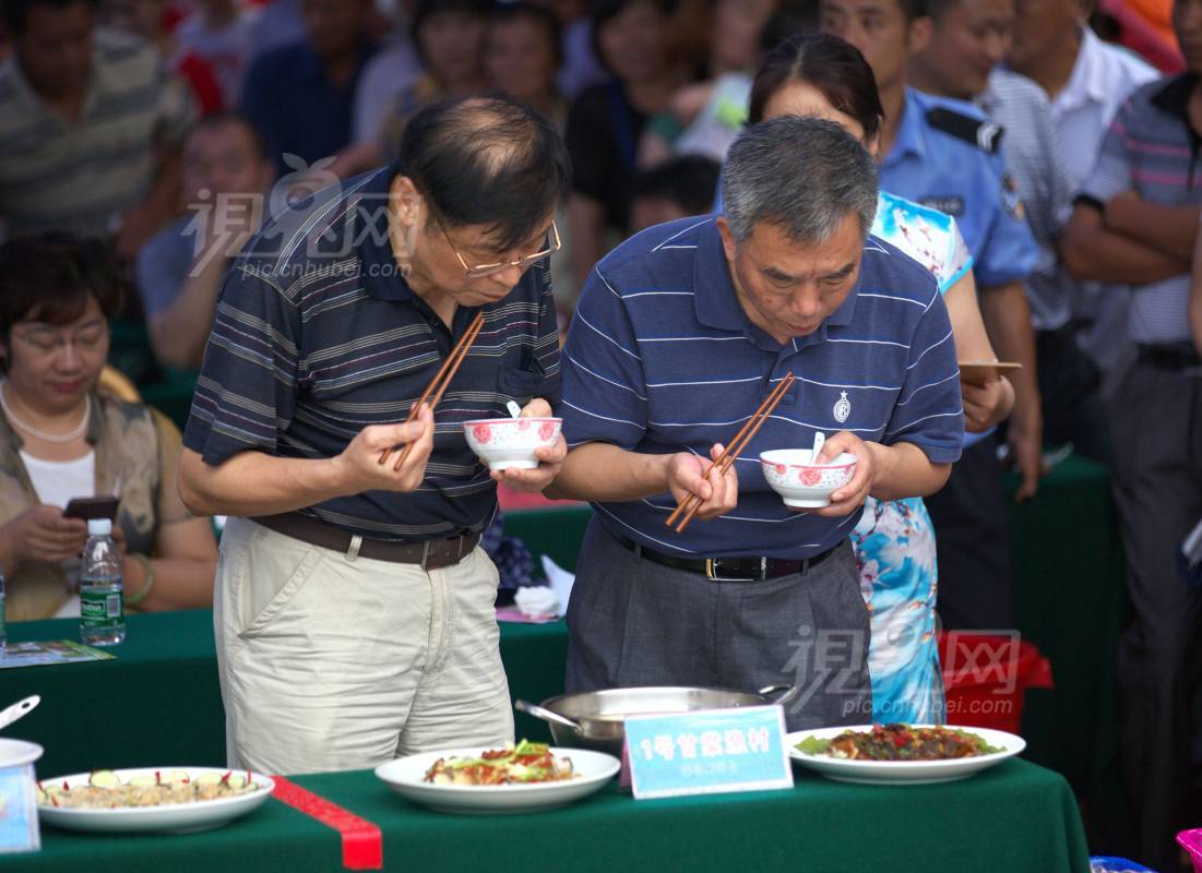 498953