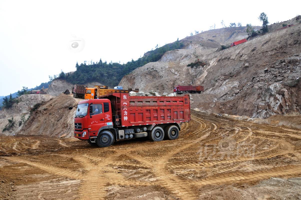 508543