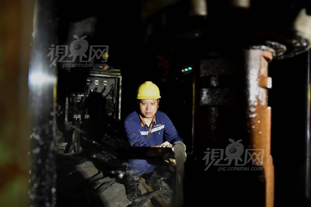 515727