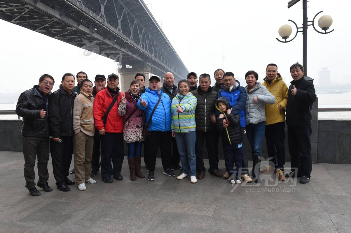 516560