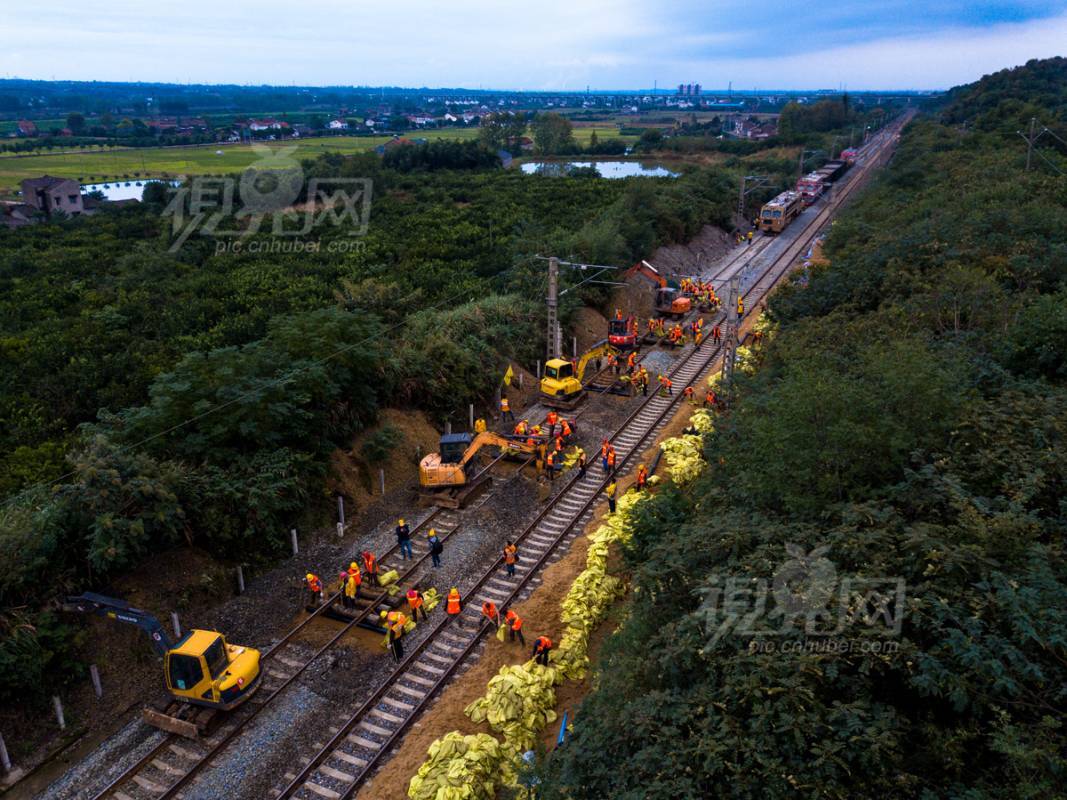 550762