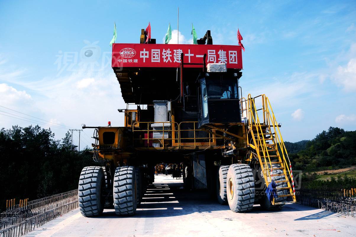 551528