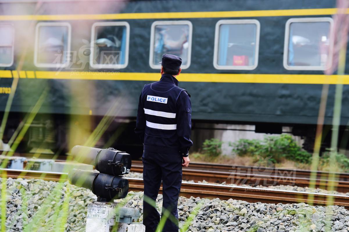 552038