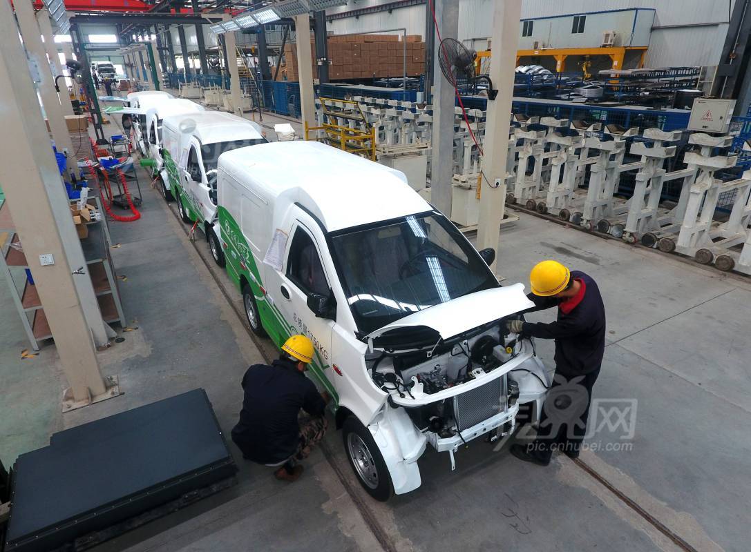 576861