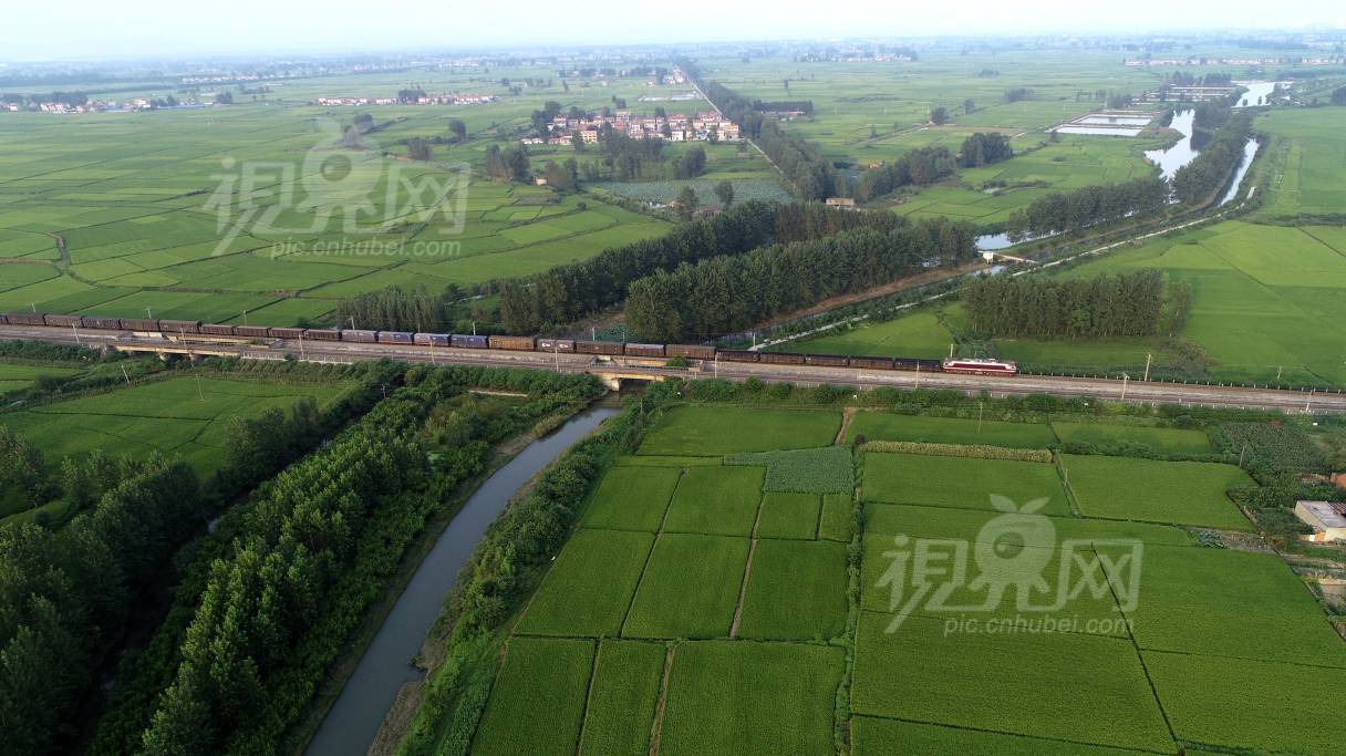 588249