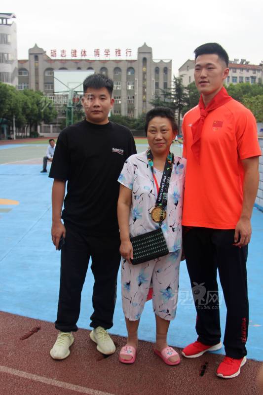591281
