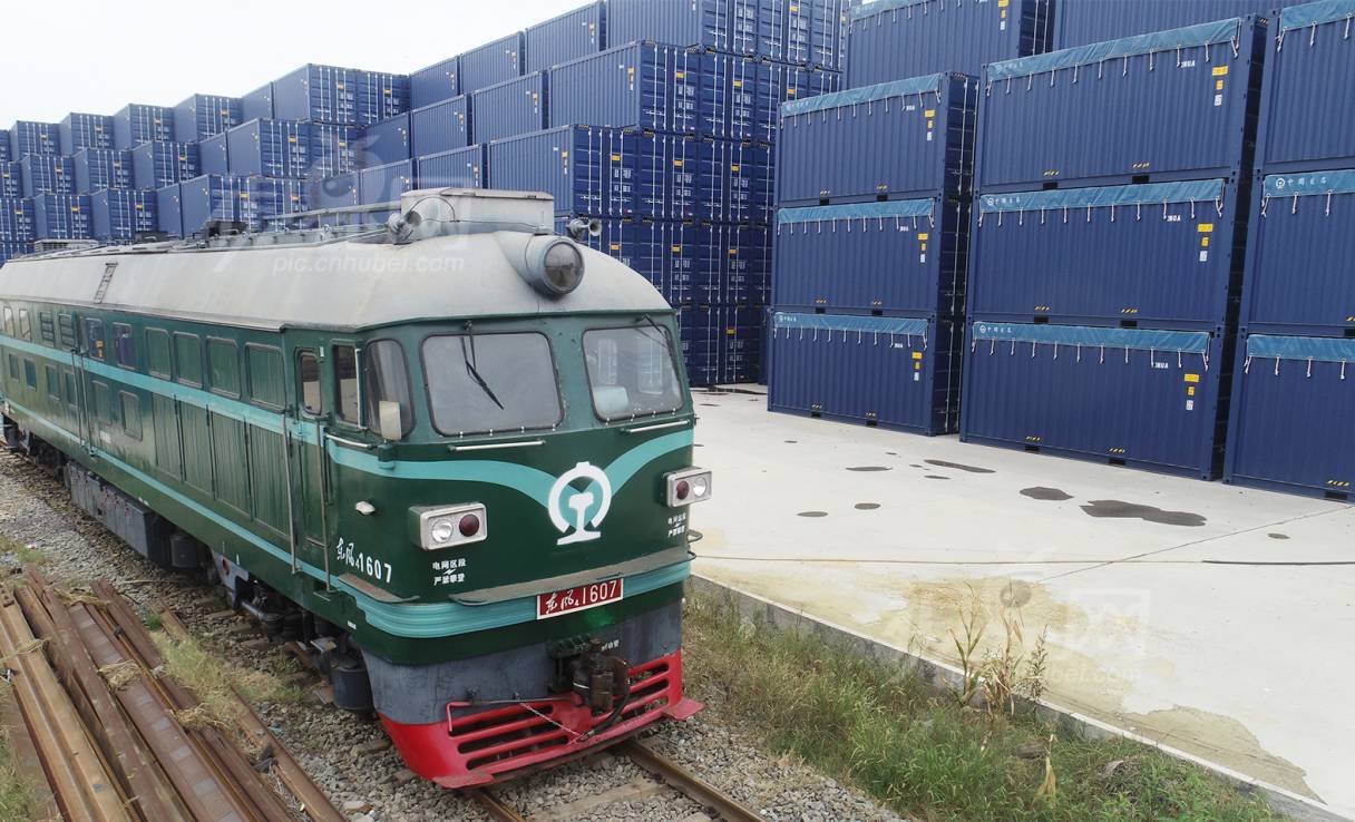 591472