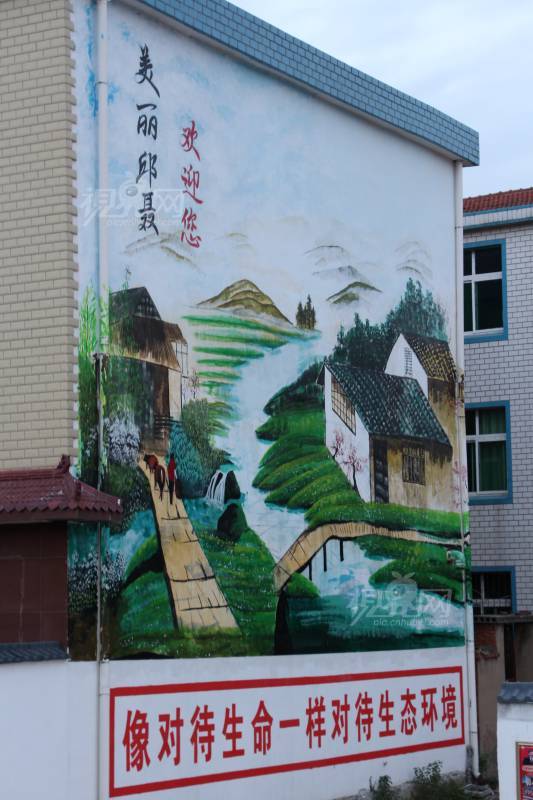 594897