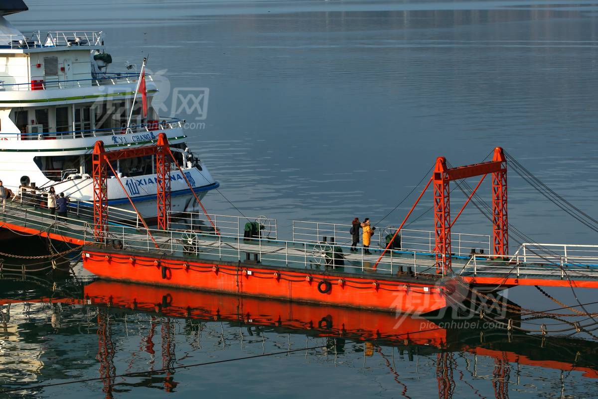 610846
