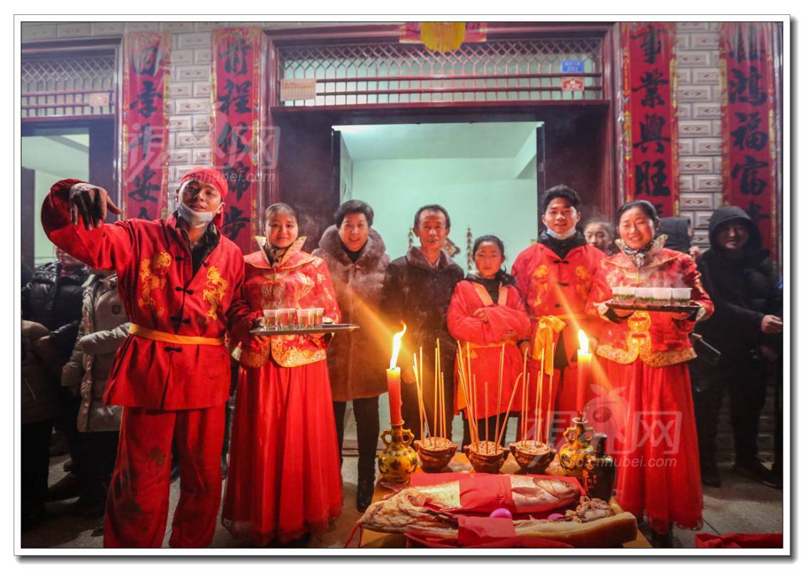 613160