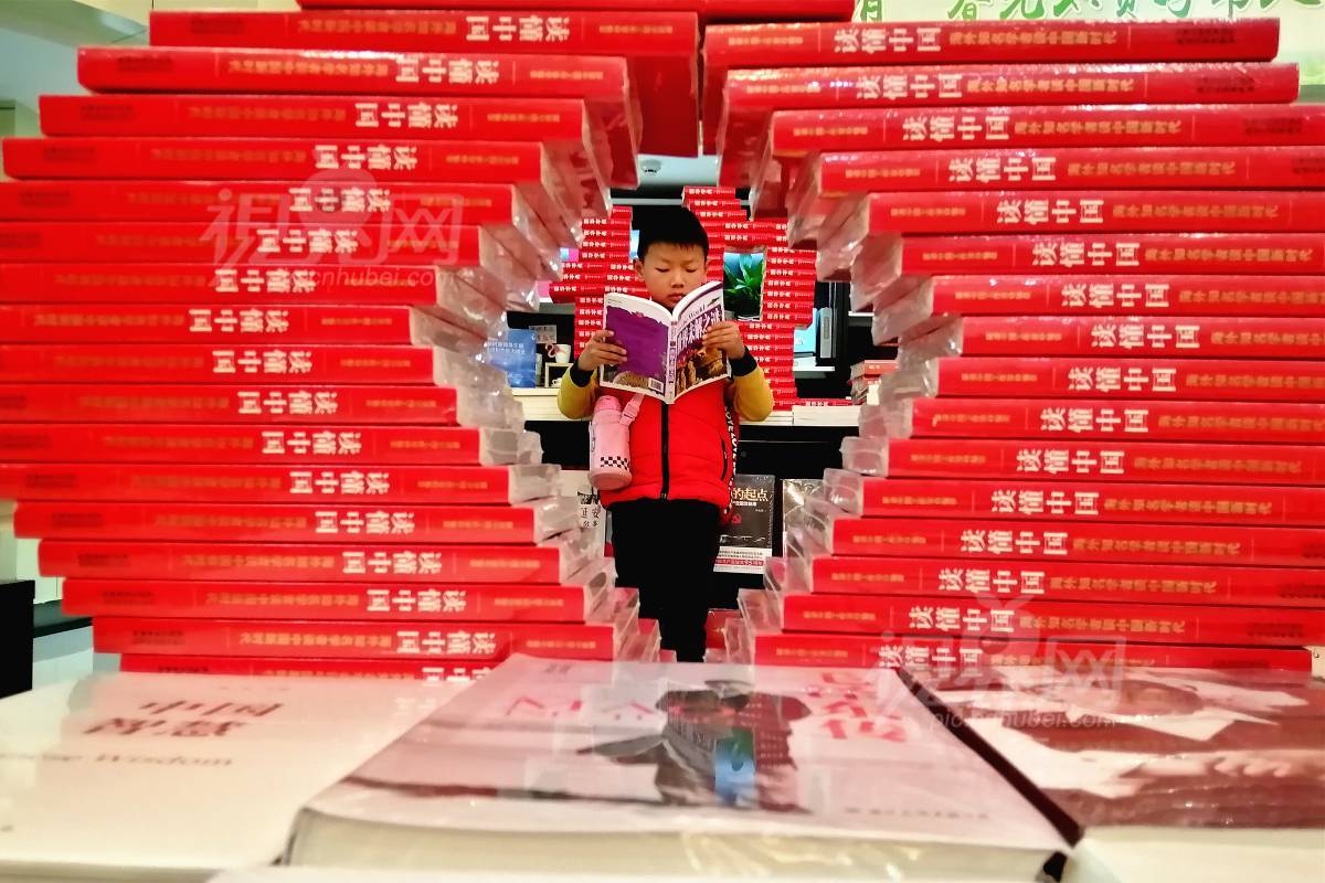 623812