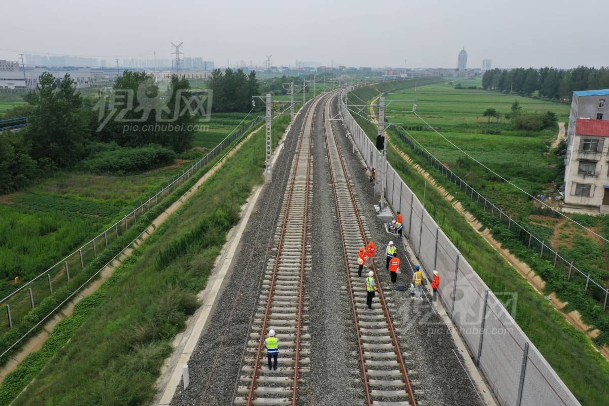 635580