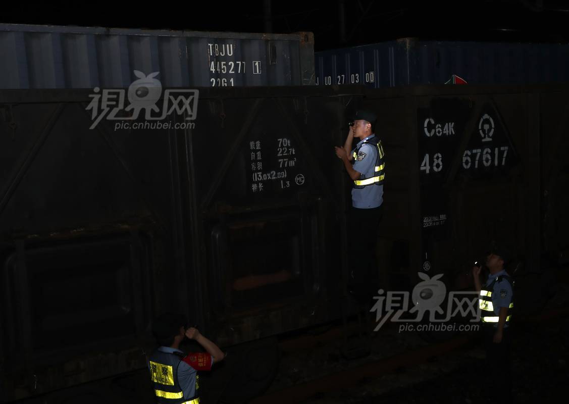 636206