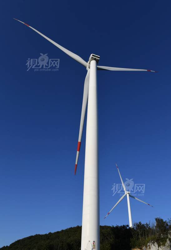 643905