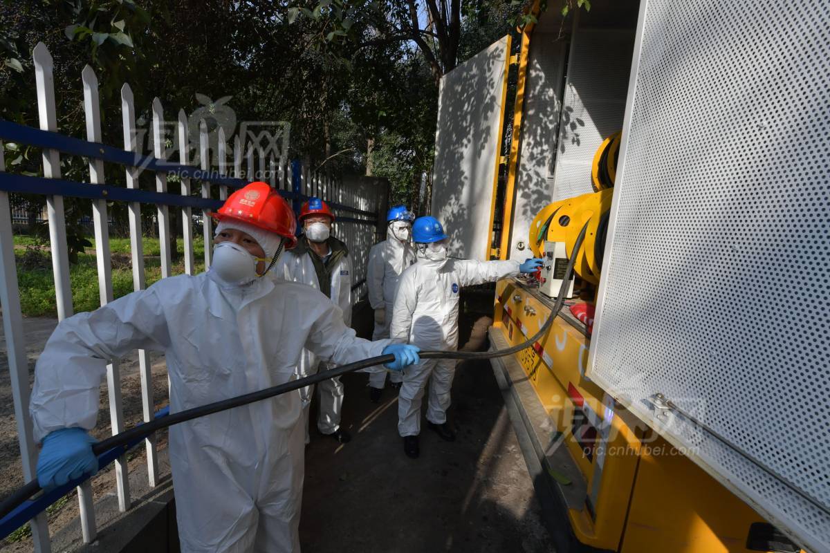 660613