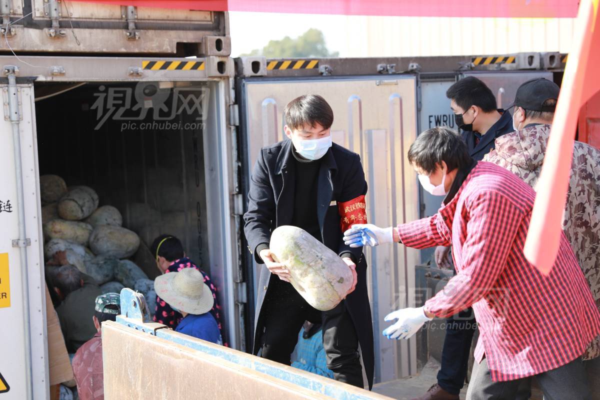 660792