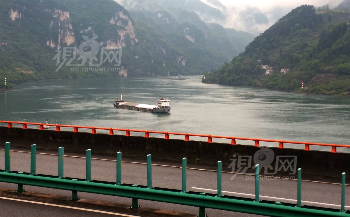 671316