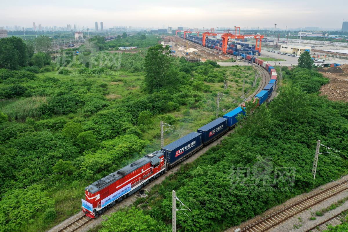 675032