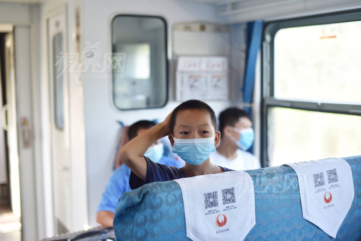 690484