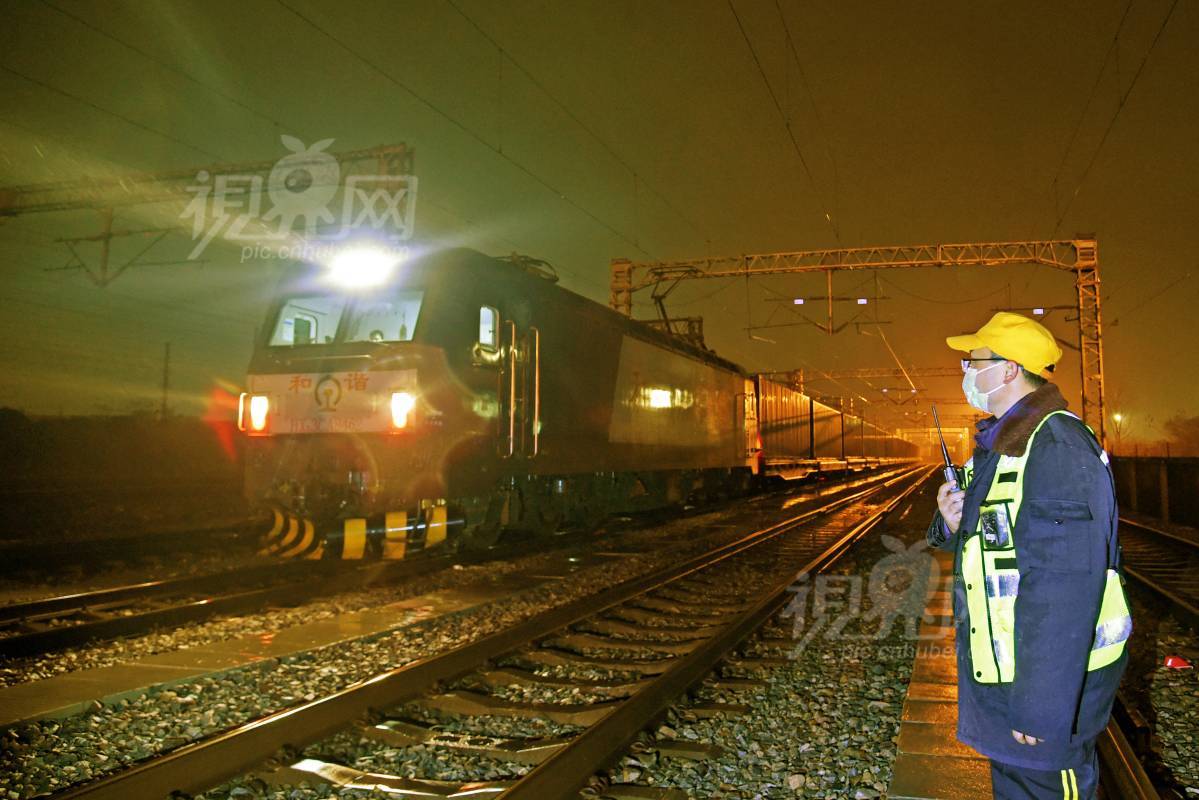 758439
