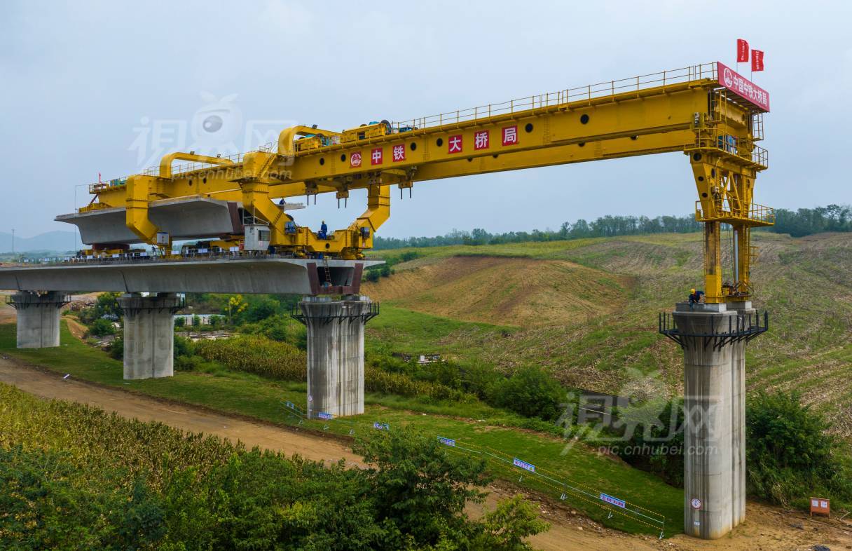 847541