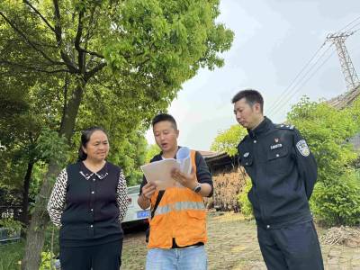 襄阳铁警全力整治季节性线路治安问题